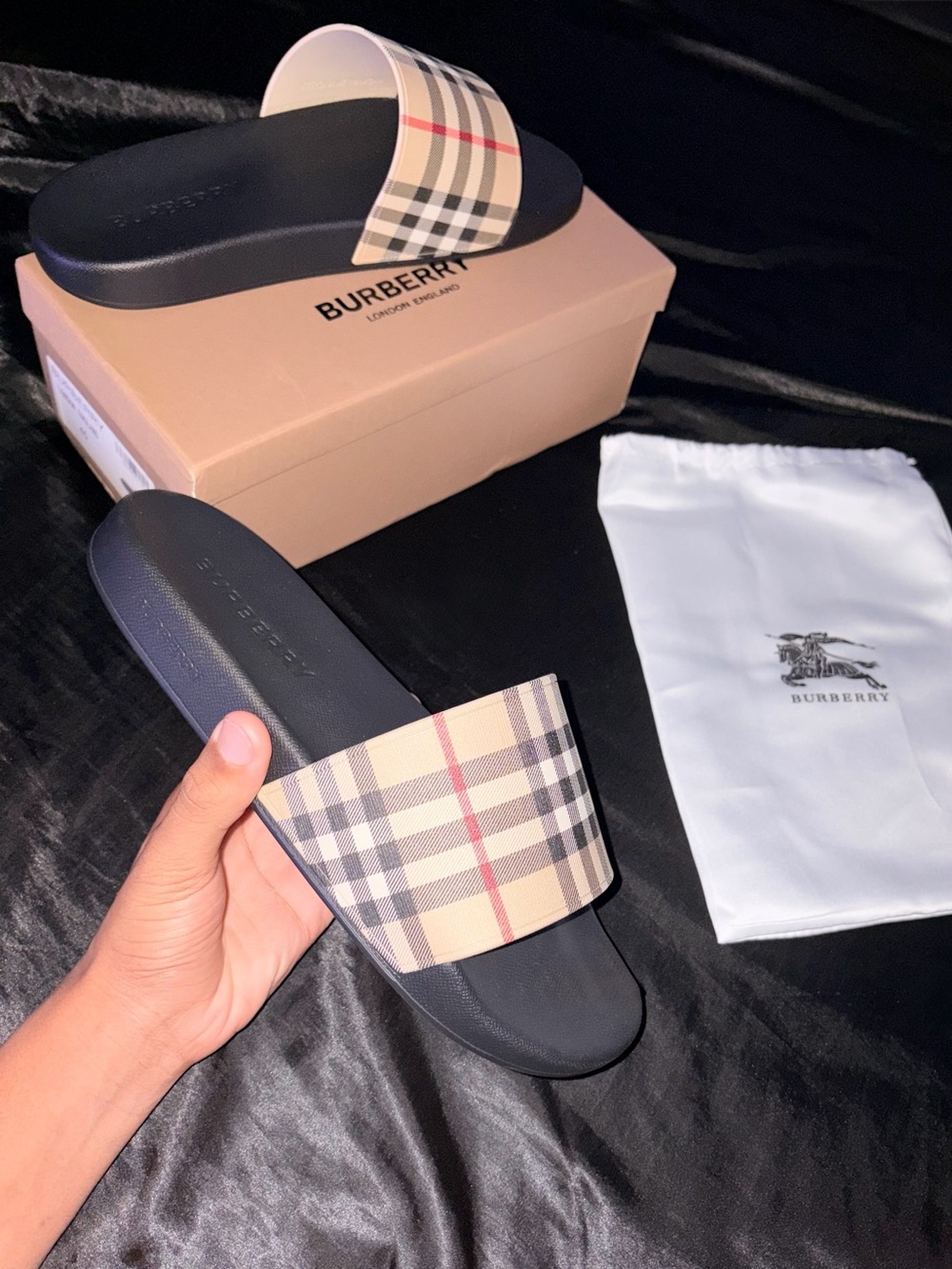 Burberry Men’s Beige Vintage Check sandals